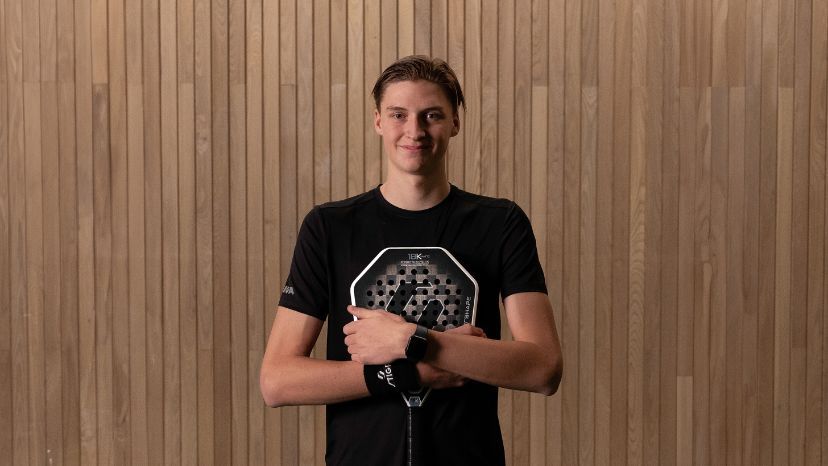 STIGA: Press image for Adam Axelsson joining STIGA with Cybershape (January 2024)
